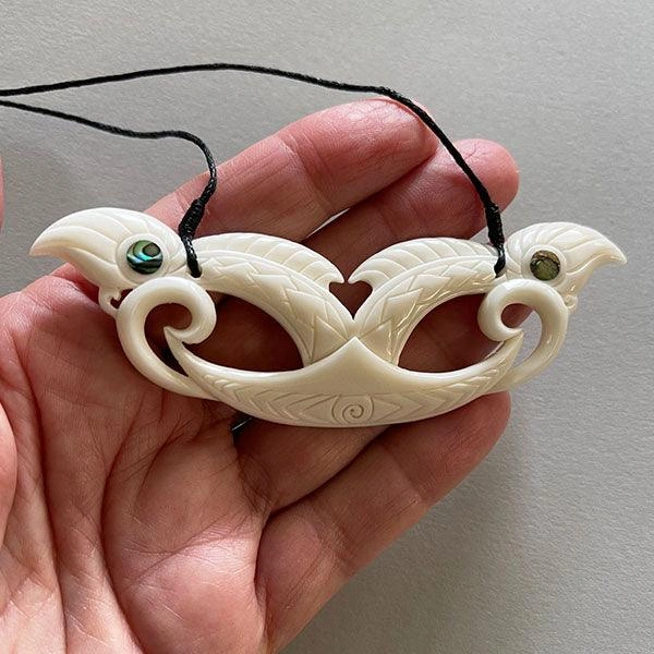 Maori Manaia Bone Necklace – Authentic 10cm Breastplate, Tribal Beauty.